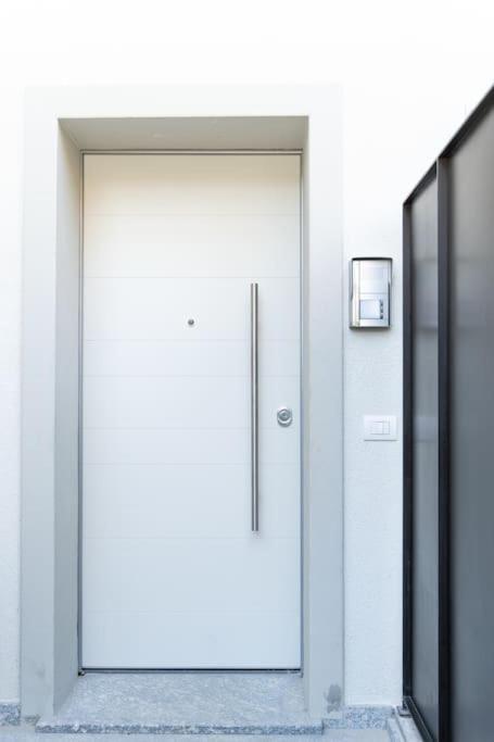 科莫Elegante Loft A 200 A Metri Dal Duomo公寓 外观 照片